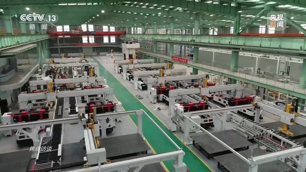 焦點(diǎn)訪談丨我國制造業(yè)邁入全要素協(xié)同的智能化新階段